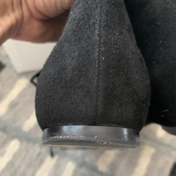 Balenciaga Point-toe lace-up suede ankle boots - Picture 3 of 9